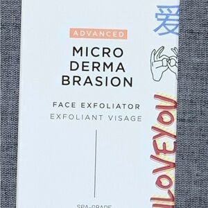 Dr. Brandt Advanced Microdermabrasion Face Exfoliator - White